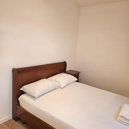 Nyaraló Petite Maison Design Proche Centre Cusset
